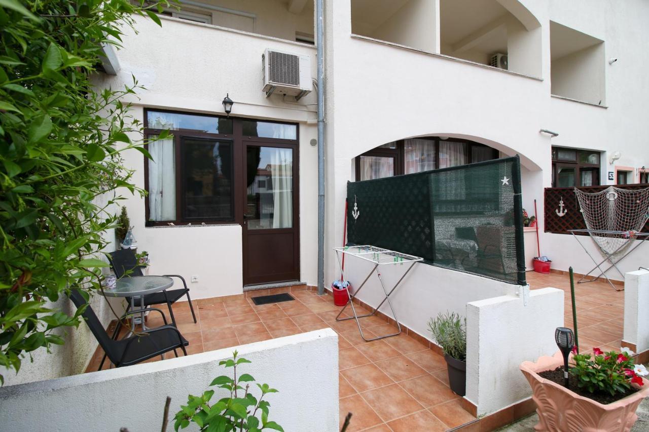Apartment Svid 로비니 외부 사진