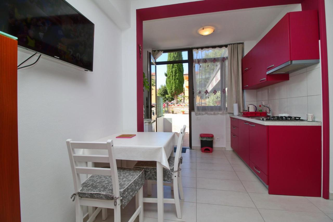 Apartment Svid 로비니 외부 사진