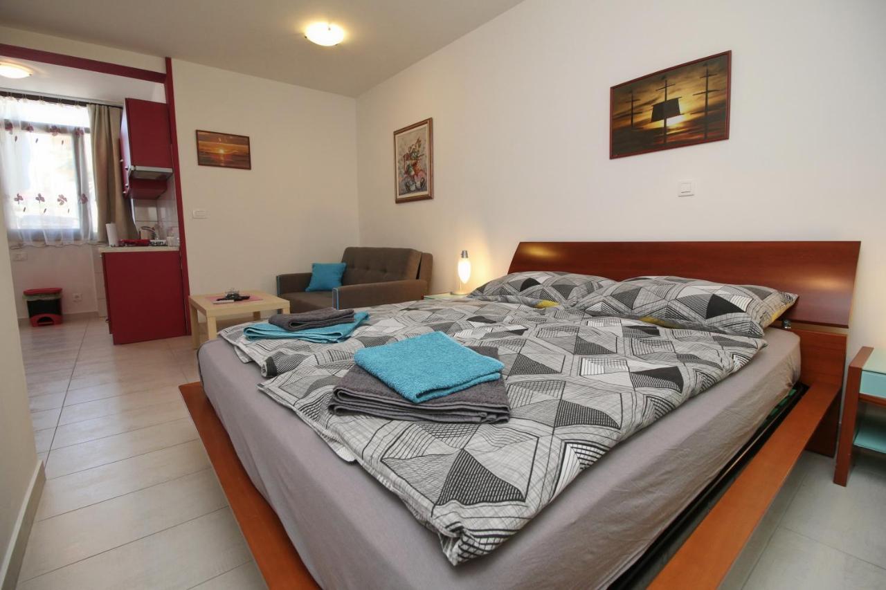 Apartment Svid 로비니 외부 사진