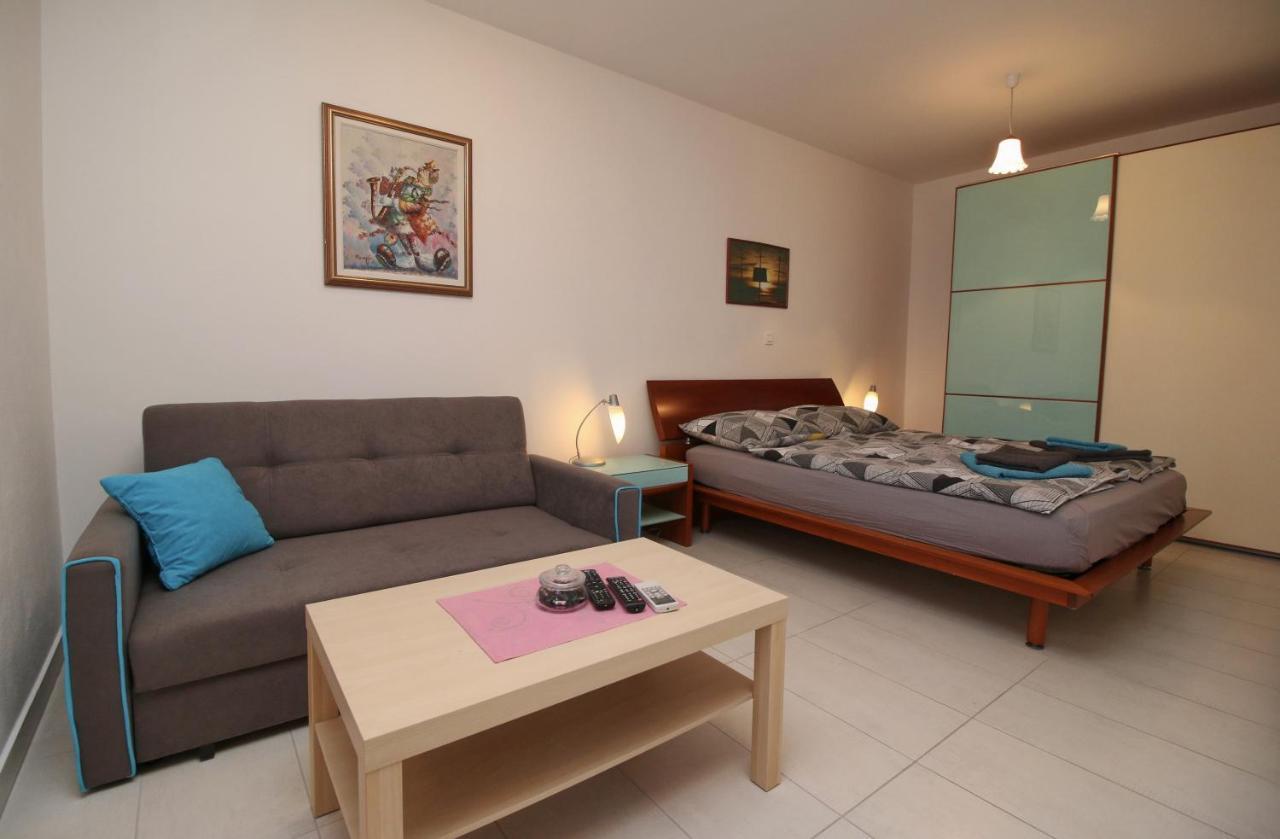 Apartment Svid 로비니 외부 사진
